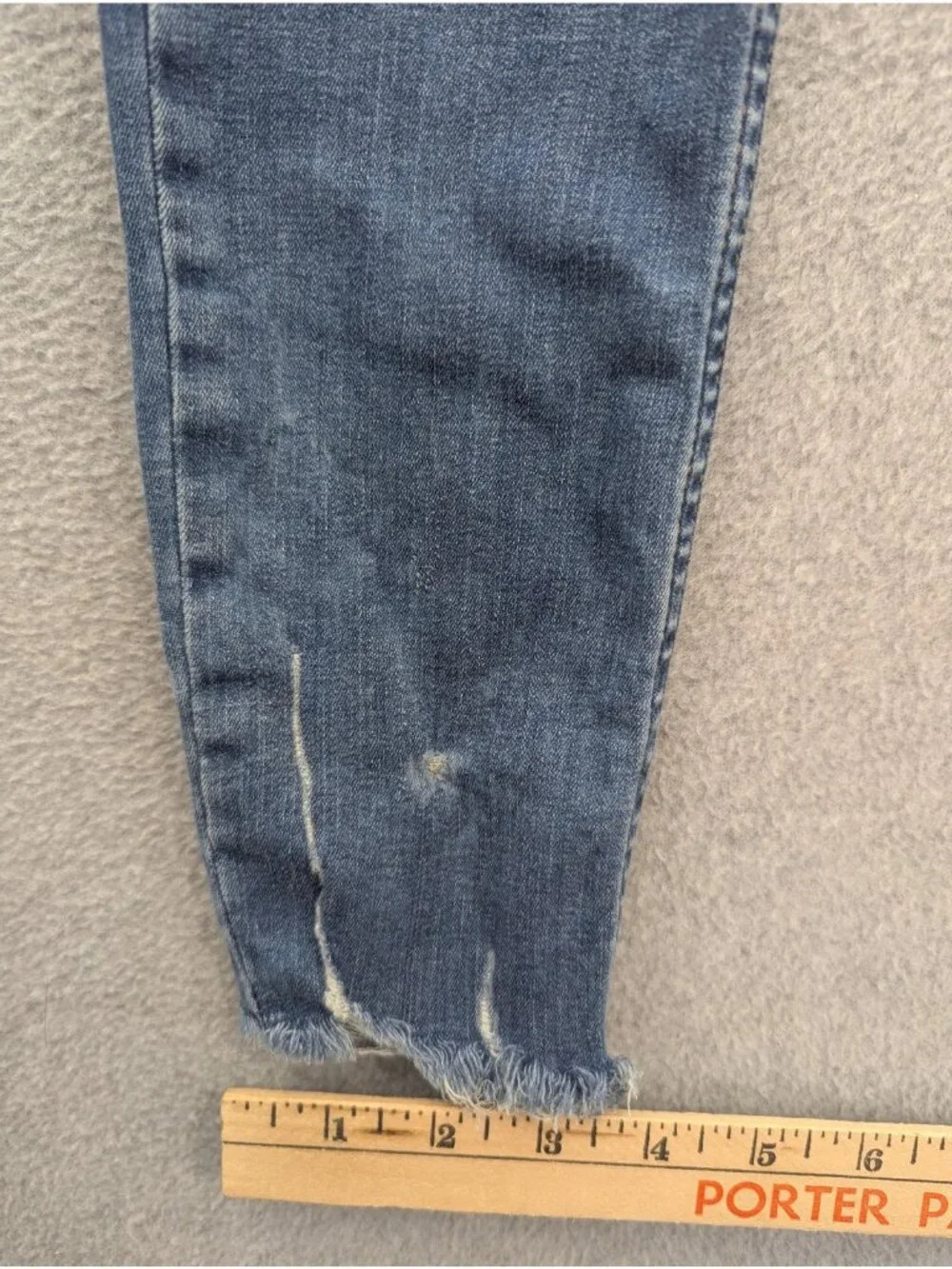 Free People Skinny Jeans Womens W27 Med Wash Mid Rise Distressed Stretch Denim